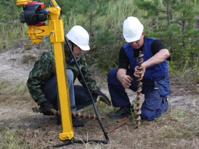 разведочная скважина